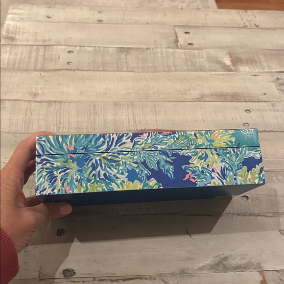 Lilly Pulitzer Wade & Sea Large Lacquer Box NWT - Picture 4 of 11